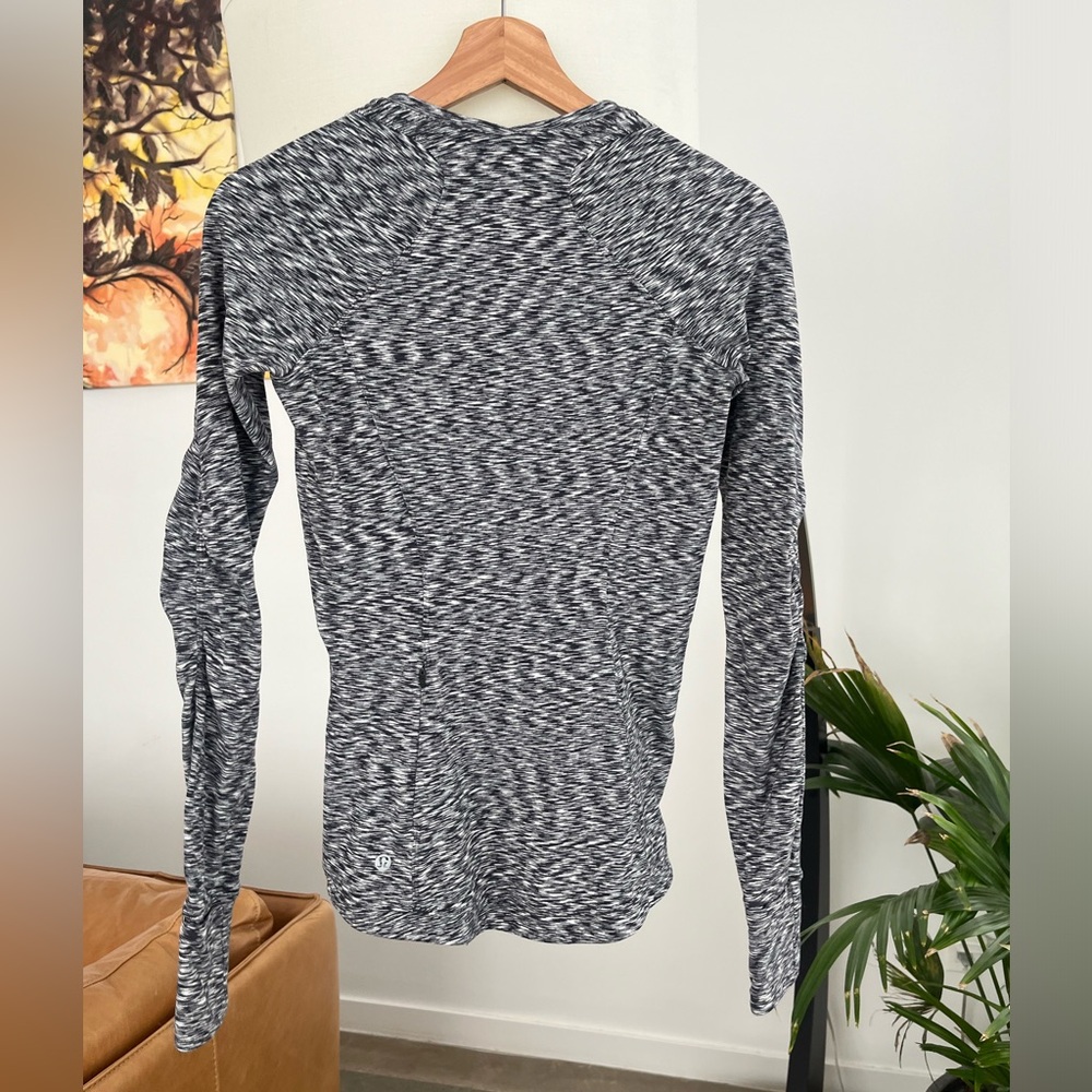 Lululemon Runderful Long Sleeve - Picture 4 of 5